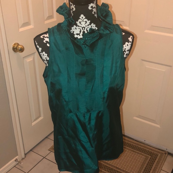 J. Crew Tops - J crew sleeveless top